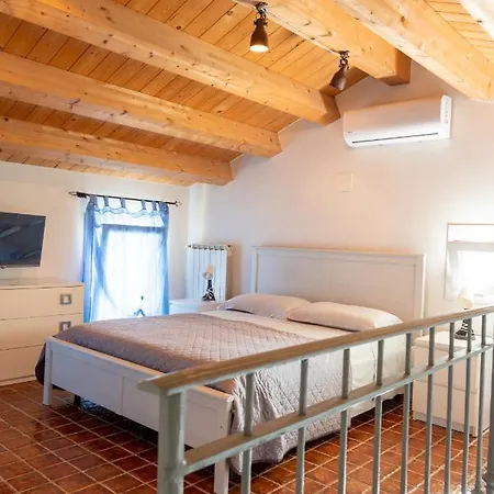 Delta House Apartament *